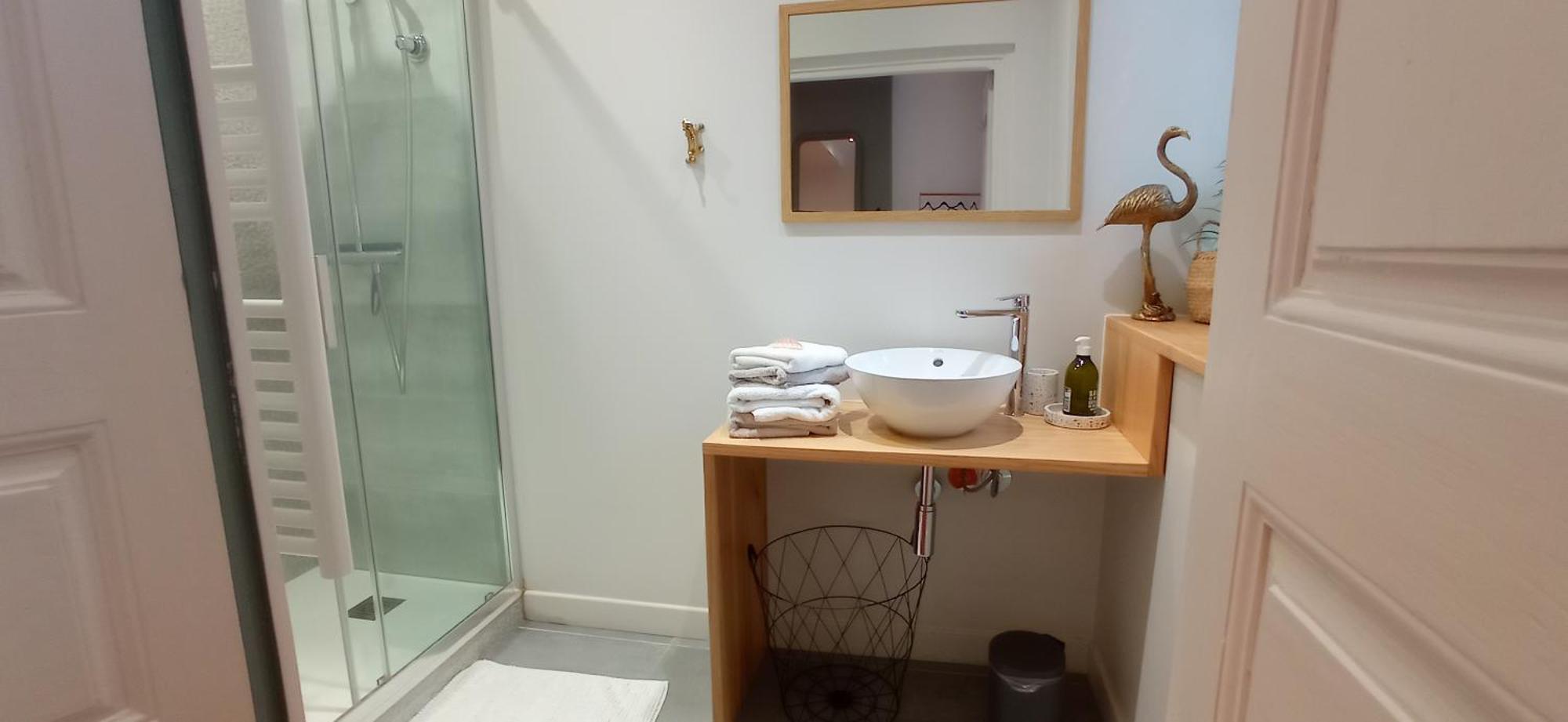 Plan B Hotel Сен Жан Пие-дьо-Пор Екстериор снимка